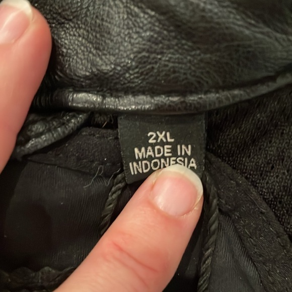 Harley Davidson Leather Riding Jacket with pink Skull detail on back SZ 2XL - Picture 6 of 10